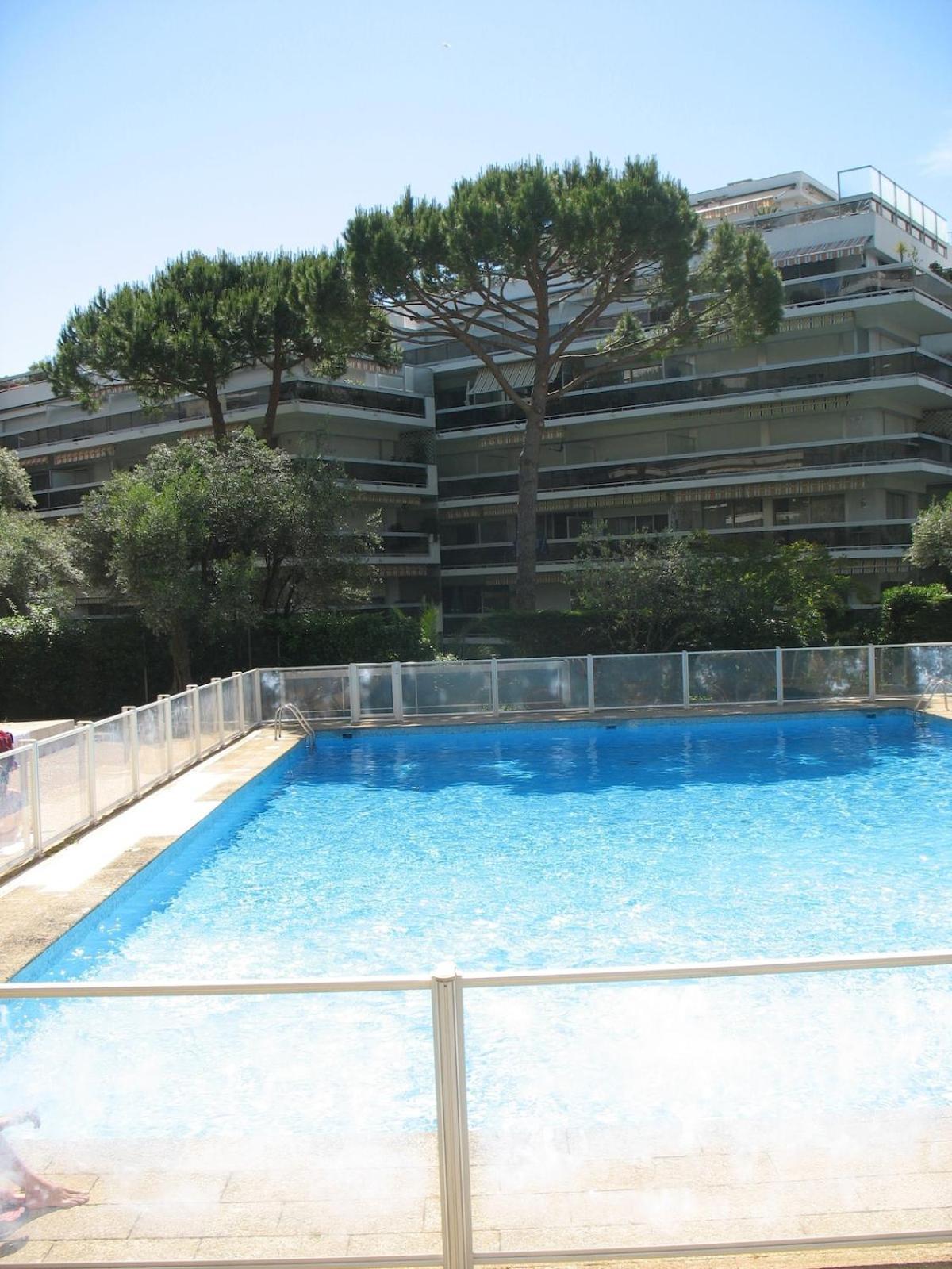 Joli Studio 4Pers Piscine Tout Confort Juan-les-Pins Dış mekan fotoğraf