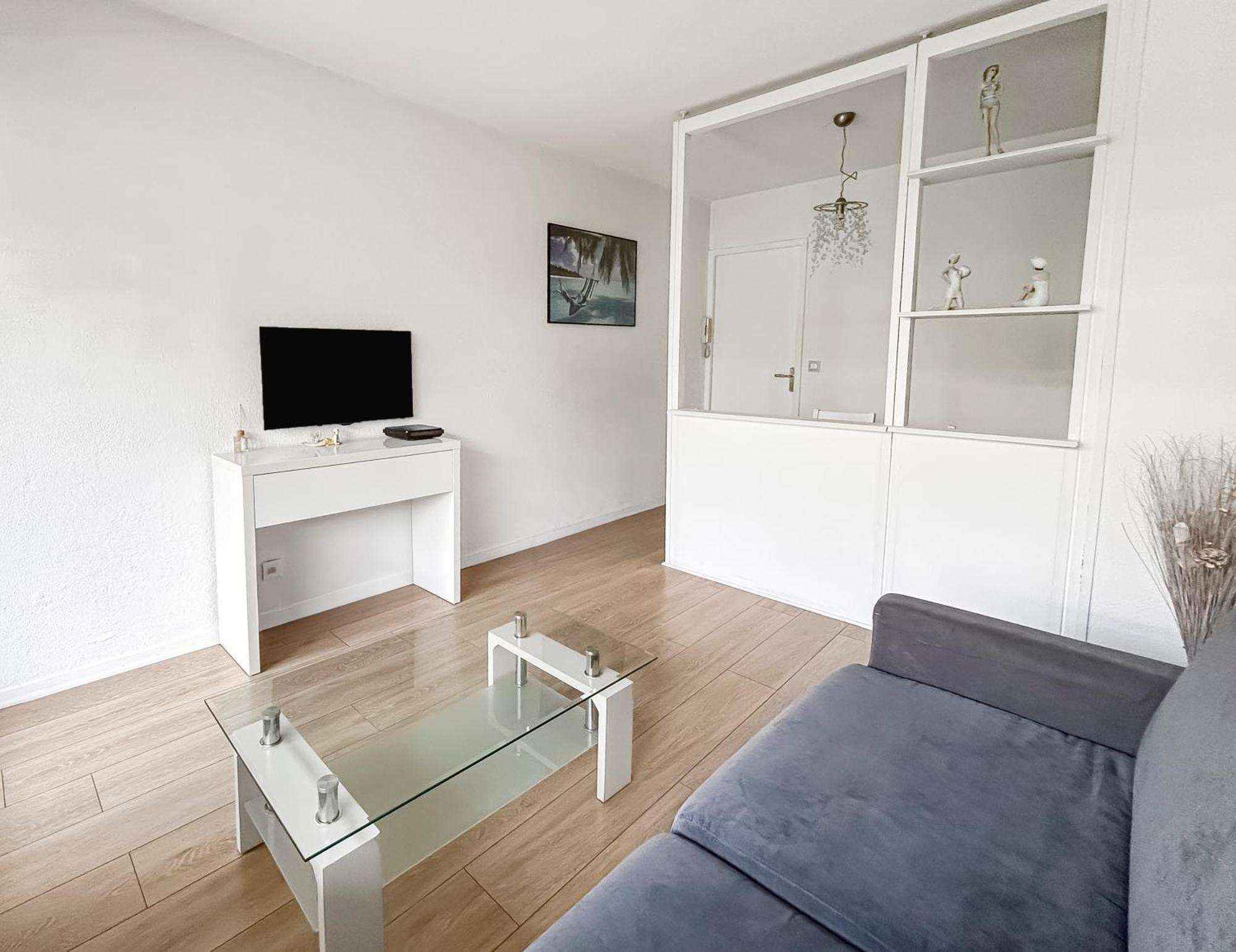 Joli Studio 4Pers Piscine Tout Confort Juan-les-Pins Dış mekan fotoğraf